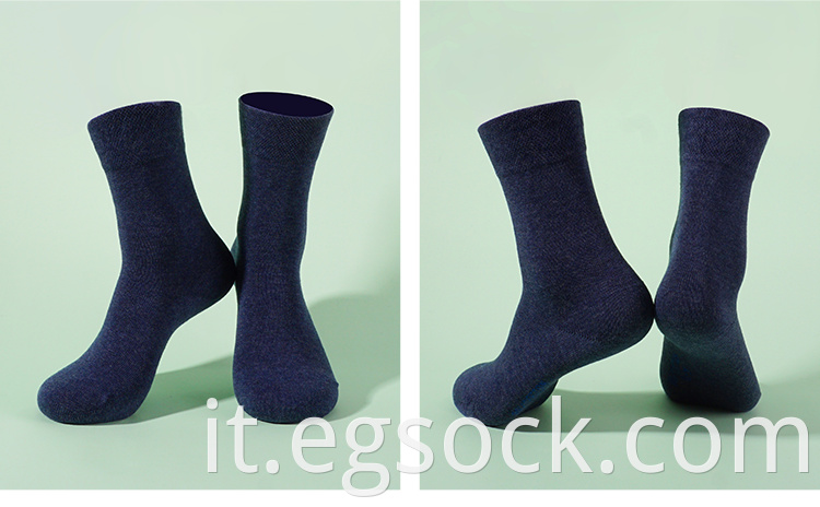 Men Plain Crew 98% Cotton Socks